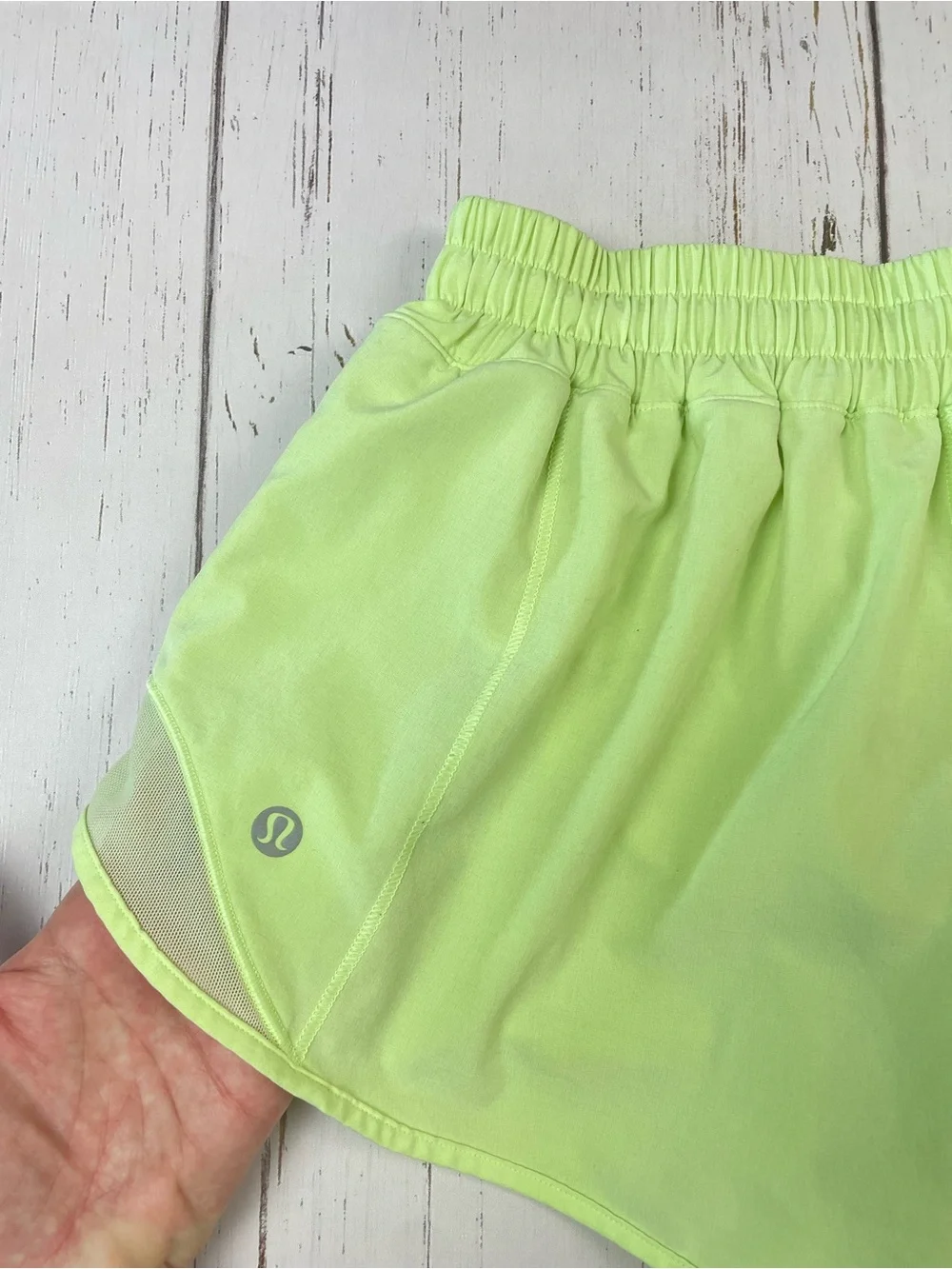 Lululemon Hotty Hot Short ll *2.5”
